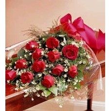 Box with 12 Roses
